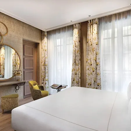 La Demeure Montaigne 5* Paris