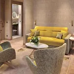 Hotel La Demeure Montaigne 5*
