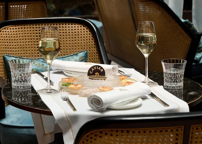 מלון La Demeure Montaigne פריז