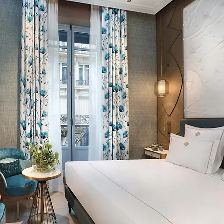 La Demeure Montaigne Paris
