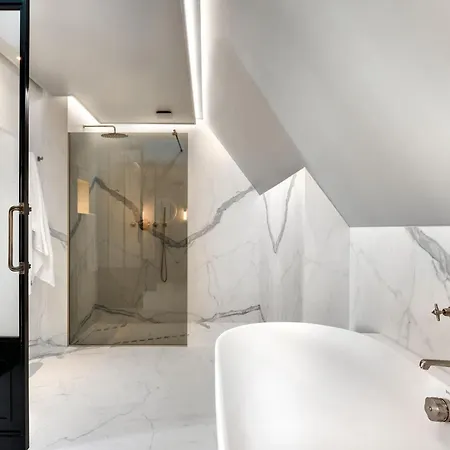 La Demeure Montaigne 5*