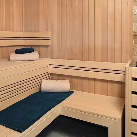 La Demeure Montaigne 5* París