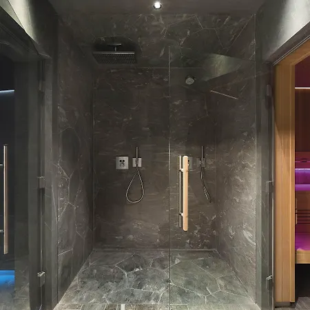Hotel La Demeure Montaigne París