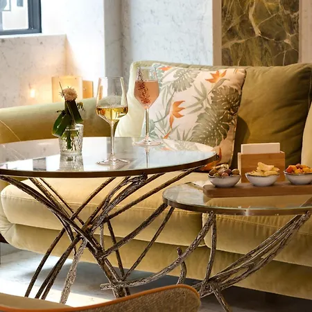 La Demeure Montaigne 5* París