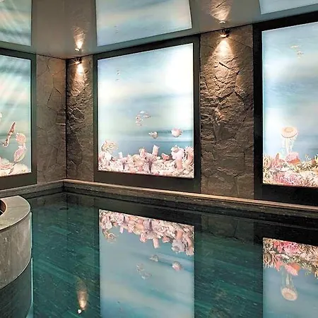 La Demeure Montaigne Hotel Parijs