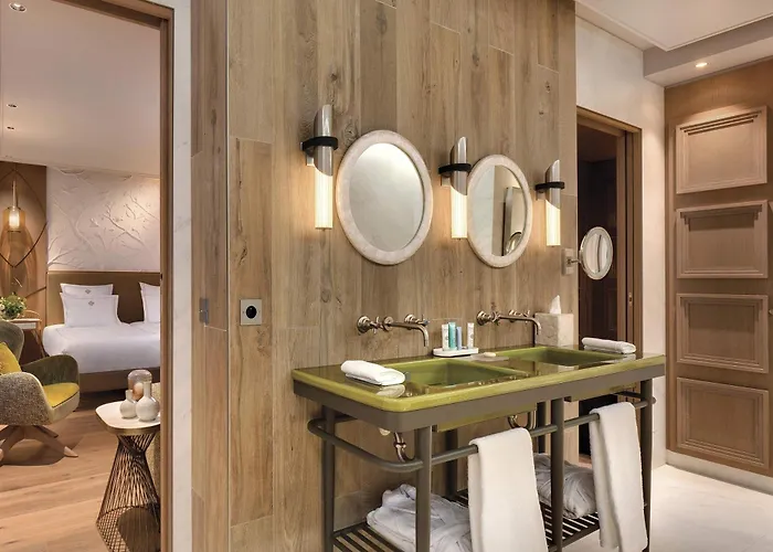 La Demeure Montaigne 5*