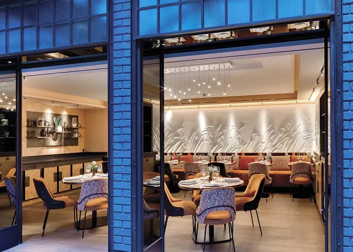 Hotel La Demeure Montaigne