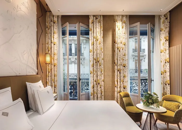 La Demeure Montaigne ホテル パリ